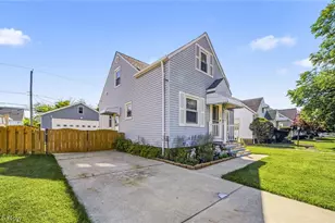 285 E 327th, Willowick, OH 44095 - Photo 35