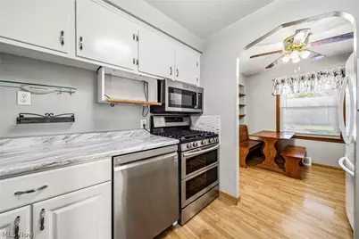 285 E 327th, Willowick, OH 44095 - Photo 5