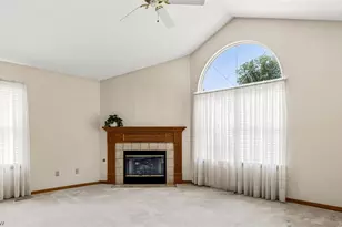7576 Monterey Bay Dr, Mentor on the Lake, OH 44060 - Photo 5