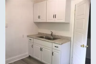 272 Kryder Avenue, Akron, OH 44305 - Photo 3