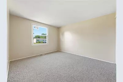 5179 Willow Crest Avenue, Austintown, OH 44515 - Photo 17