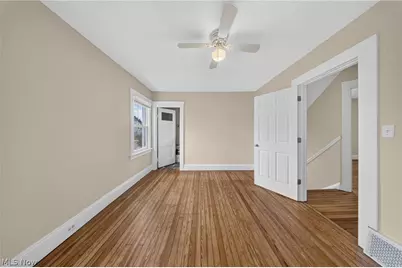 4605 Brooklyn Avenue, Old Brooklyn, OH 44109 - Photo 13