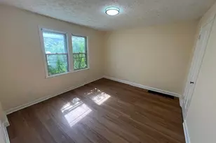 912 28th St NE, Canton, OH 44714 - Photo 9