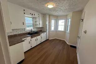 912 28th St NE, Canton, OH 44714 - Photo 5