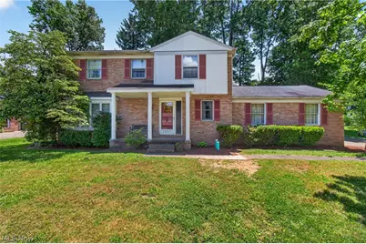 2537 Dogwood Drive NE, Massillon, OH 44646 - Photo 1