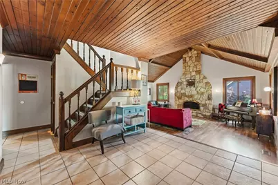 7739 Starcliff Avenue NW, North Canton, OH 44720 - Photo 5