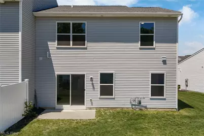 1357 Maple Grove Lane, Uniontown, OH 44685 - Photo 41