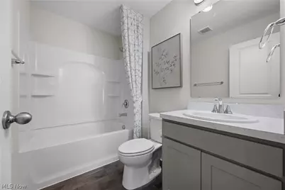 1357 Maple Grove Lane, Uniontown, OH 44685 - Photo 19