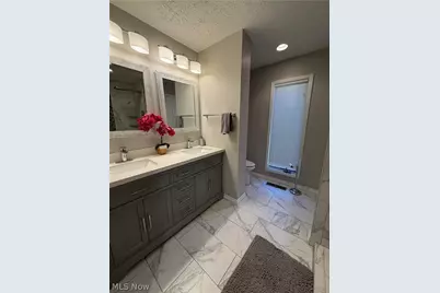 33009 Woodhaven Circle, North Ridgeville, OH 44039 - Photo 21
