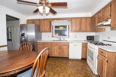 4339 Timberbrook Drive, Canfield, OH 44406 - Photo 11