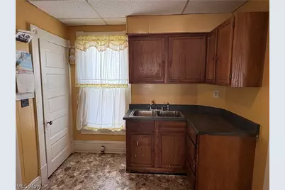 1109 W 38th Street, Ashtabula, OH 44004 - Photo 5