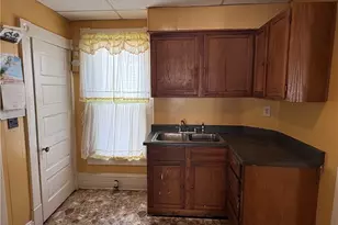 1109 W 38th St, Ashtabula, OH 44004 - Photo 5