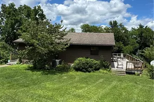 201 Noble Cottage Ln, Senecaville, OH 43780 - Photo 5