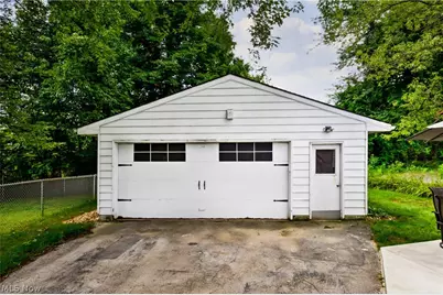 2379 Clyde Street, Poland, OH 44514 - Photo 5