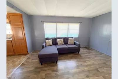 8316 Russell, Brooklyn, OH 44144 - Photo 7