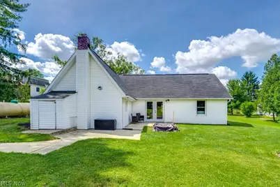 13042 Portage Street, Doylestown, OH 44230 - Photo 17
