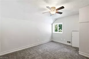 1756 Livingston Ave, Lorain, OH 44052 - Photo 13