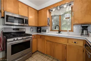 13791 Amodio Ave NW, Uniontown, OH 44685 - Photo 9