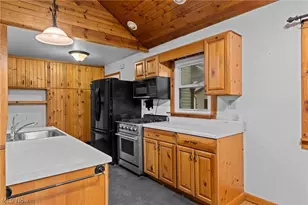 9249 Gilbert Rd, Ravenna, OH 44266 - Photo 17
