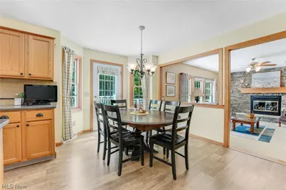 17800 Settlers Trail, Chagrin Falls, OH 44023 - Photo 11
