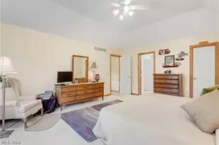 17800 Settlers Trail, Chagrin Falls, OH 44023 - Photo 19