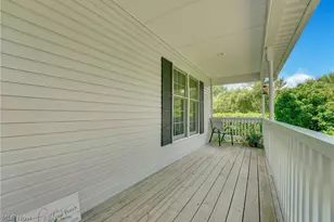 17800 Settlers Trail, Chagrin Falls, OH 44023 - Photo 5
