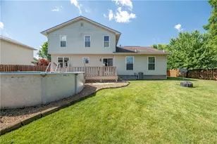 5128 Clearfield Dr, Mineral Ridge, OH 44440 - Photo 7