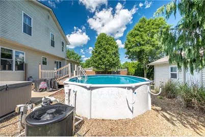 5128 Clearfield Drive, Mineral Ridge, OH 44440 - Photo 9