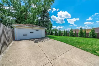 3323 Wales Avenue, Parma, OH 44134 - Photo 37