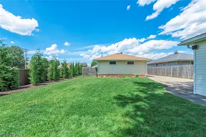 3323 Wales Avenue, Parma, OH 44134 - Photo 41