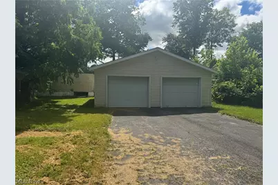 1604 E 27th Street, Ashtabula, OH 44004 - Photo 5