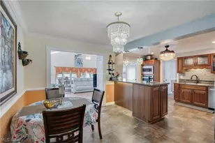 250 Greenridge Dr, Geneva, OH 44041 - Photo 7