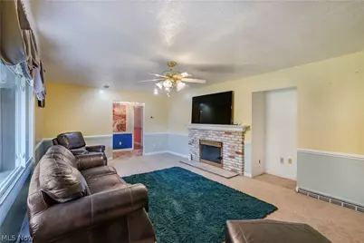 250 Greenridge Drive, Geneva, OH 44041 - Photo 23