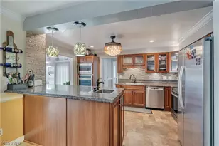 250 Greenridge Dr, Geneva, OH 44041 - Photo 9