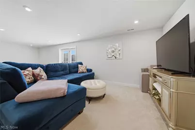 6877 Harrington Court Avenue NE, Canton, OH 44721 - Photo 41