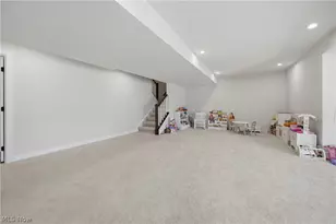 6877 Harrington Court Avenue NE, Canton, OH 44721 - Photo 43