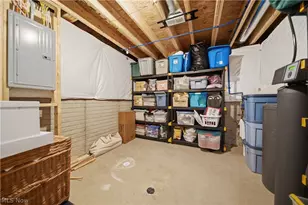 6877 Harrington Court Avenue NE, Canton, OH 44721 - Photo 35