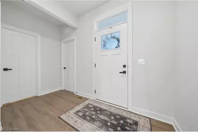6877 Harrington Court Avenue NE, Canton, OH 44721 - Photo 3