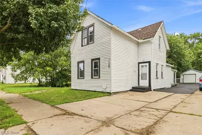 3129 W 31st Street, Loveland, OH 44109 - Photo 1