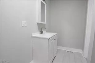 5003 Dalton Ave, Loveland, OH 44127 - Photo 15