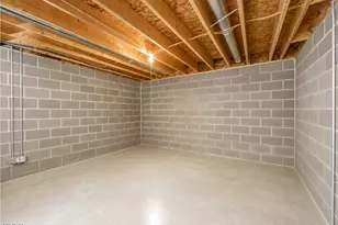 6981 Emerald Cove Ave NW, Canal Fulton, OH 44614 - Photo 23