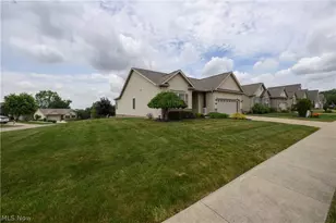 6981 Emerald Cove Ave NW, Canal Fulton, OH 44614 - Photo 21