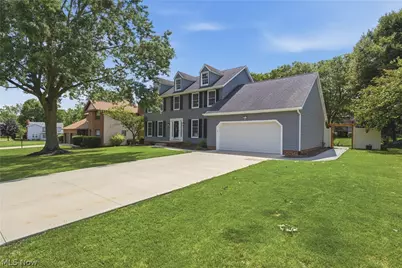 6093 Anchorport Circle NW, Canton, OH 44718 - Photo 3