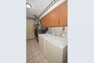 2641 Burridge Circle, Twinsburg, OH 44087 - Photo 17