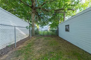 2202 Wyandotte Ave, Oakwood, OH 44107 - Photo 33