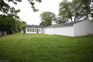 3894 Cannon Rd, Youngstown, OH 44515 - Photo 5
