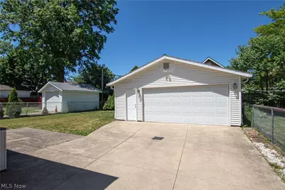 3606 Schiller Avenue, Loveland, OH 44109 - Photo 37