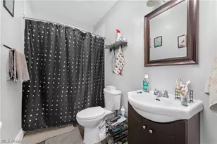 8005 Lake Ave, Loveland, OH 44102 - Photo 17