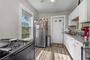 8005 Lake Ave, Loveland, OH 44102 - Photo 23