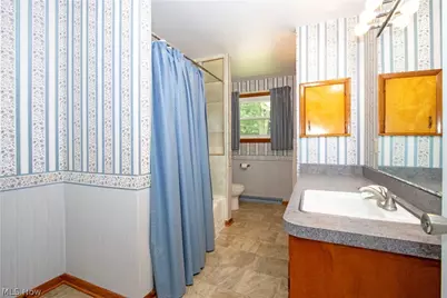 11018 N Mt Eaton Road, Marshallville, OH 44645 - Photo 13